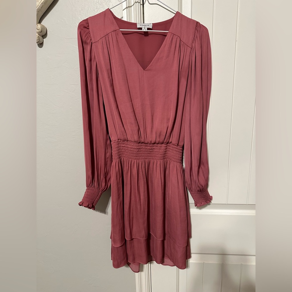 Evereve Dusty Rose Long Sleeve V-Neck Tiered Dress